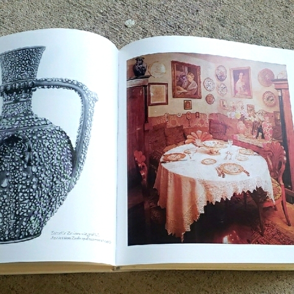 Original "Zsolnay" hardcover- History of family n' company, written in Hungarian - Picture 5 of 7